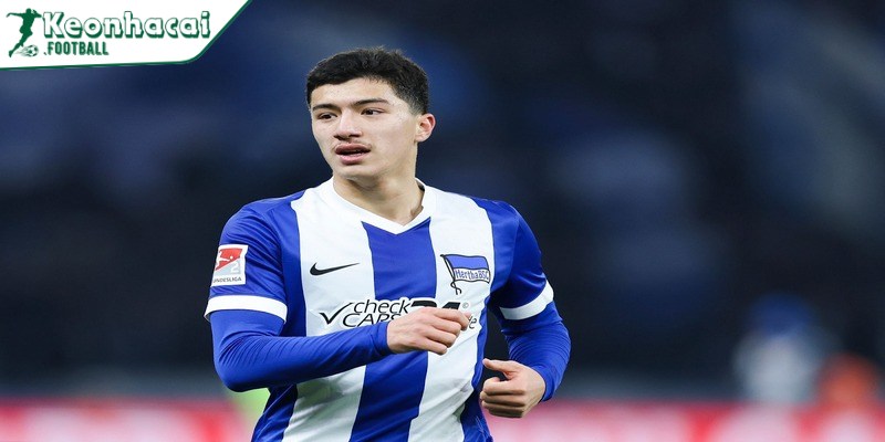 Ibrahim Maza sinh năm 2005 tại thủ đô Berlin, Đức