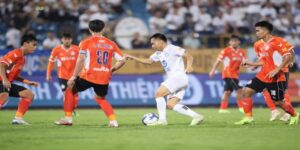 Nam Định sa sút không phanh: Chuyện gì đang xảy ra khi để Đà Nẵng "dưới cơ" lấn át? 5 Đà Nẵng hồi sinh ngoạn mục: Lửa thử vàng ở đáy bảng