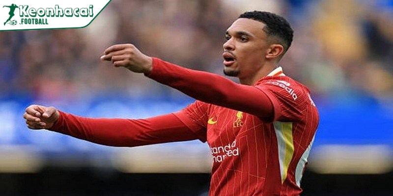 Alexander-Arnold bị cổ động viên Liverpool la ó trong trận đấu với Arsenal 3 HLV Arne Slot: "Khán giả có quyền thể hiện cảm xúc"