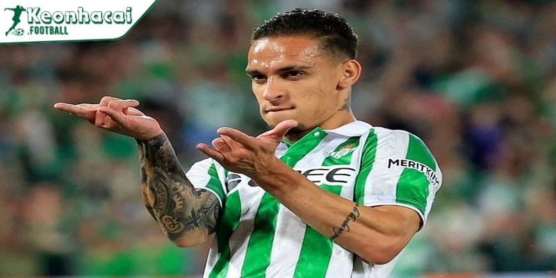 Antony hồi sinh tại Betis, trở thành trụ cột không thể thiếu