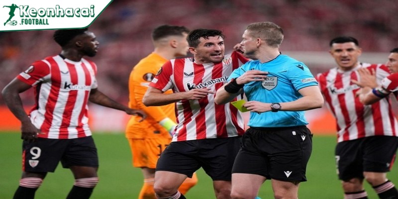 Thẻ đỏ của Vivian – Bước ngoặt khiến Bilbao gục ngã