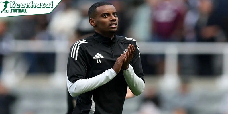 Liverpool lên kế hoạch chiêu mộ Alexander Isak sau ngày 30/6 2 Alexander Isak – Mục tiêu chiến lược của Liverpool