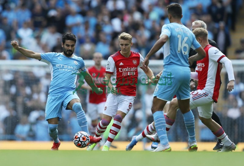 Soi kèo Arsenal vs Manchester City -  22h30 ngày 21/9