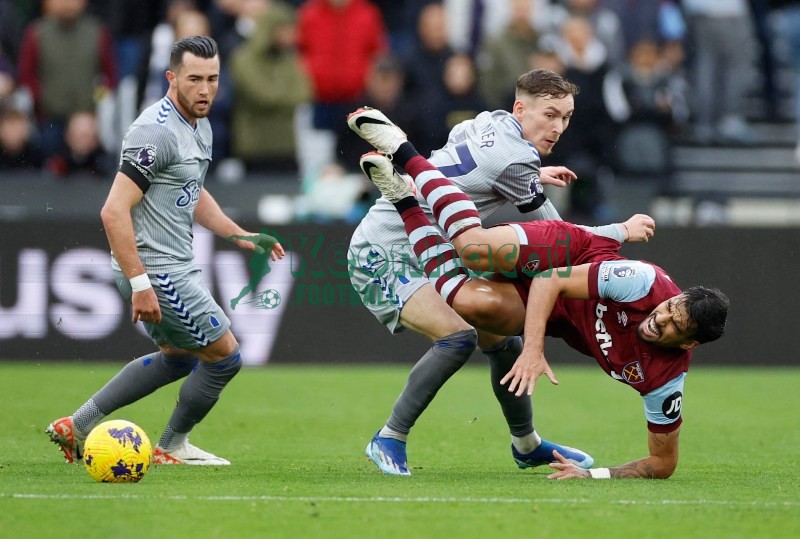 Soi kèo Everton vs West Ham - 2h00 ngày 30/9