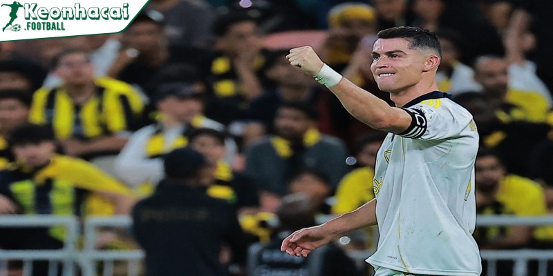 Ronaldo lập công, Al Nassr đánh bại ĐKVĐ Al Ittihad tại vòng 4 Saudi Pro League 2 Al Nassr chiếm ưu thế, dàn sao ngoại tiếp tục tỏa sáng