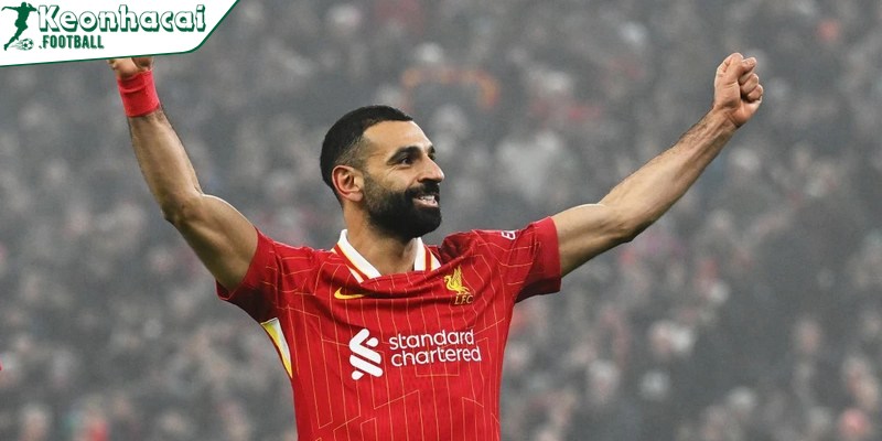 Mohamed Salah là tự hào nằm trong top tiền vệ cánh phải hay