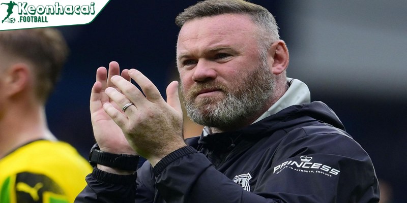 Pha lập công để đời của Wayne Rooney tại giải đấu 2011