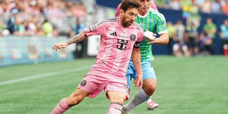 Messi không bàn thắng, không kiến tạo, không dấu ấn